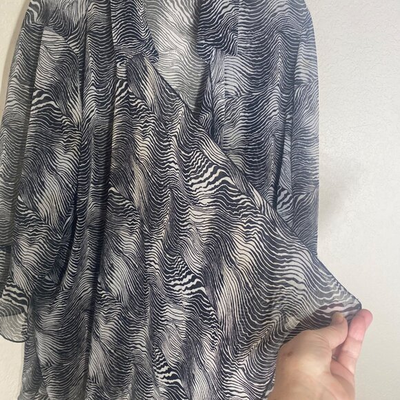 Maggie Barnes Top 2X  Womens Black White Zebra Print Sheer Kimono Cardigan Jacke - Picture 8 of 14